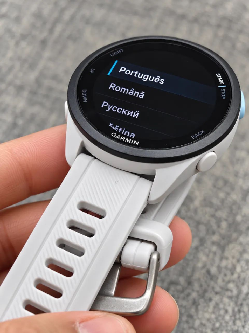 Relógio Smartwatch Garmin Forerunner 165 - Foto 4