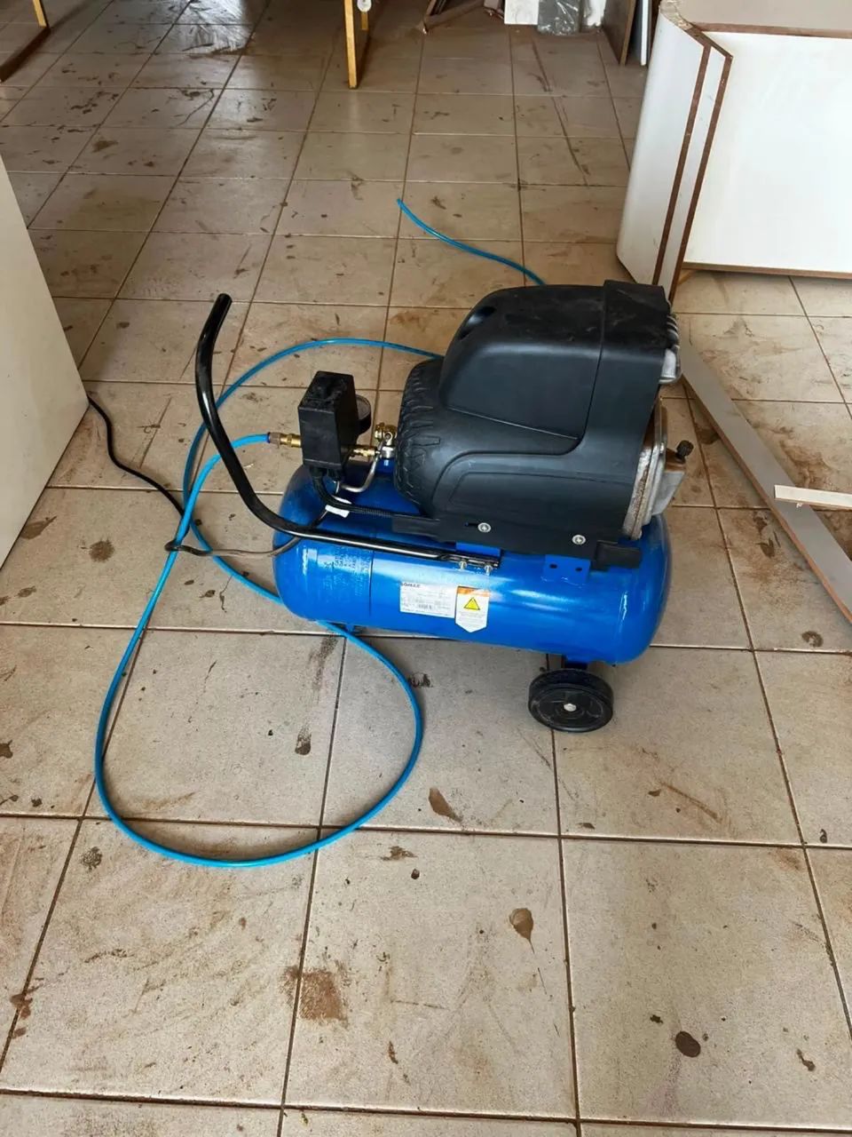 Coladeira de borda corte automático + compressor - Foto 2