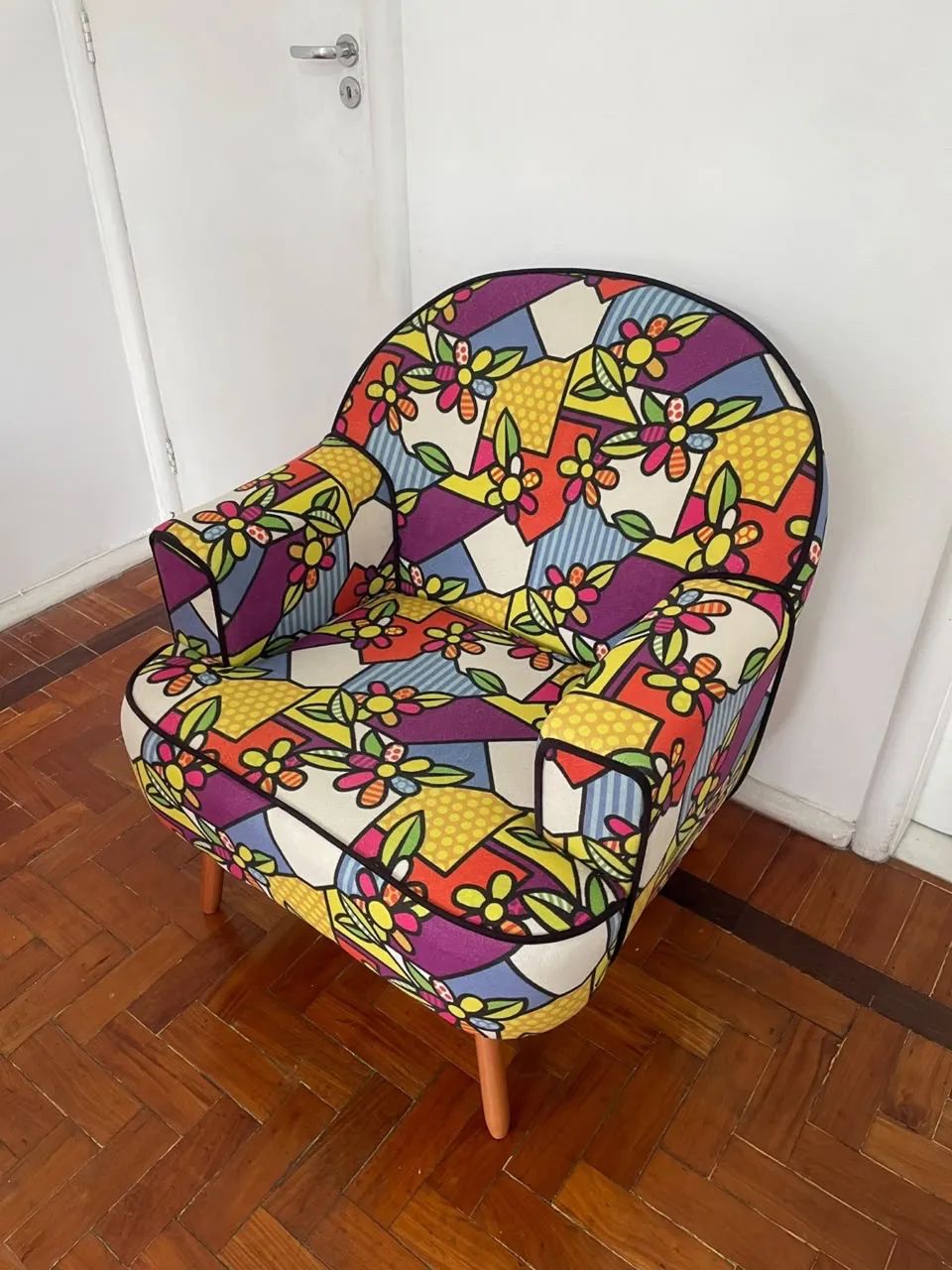 Poltrona em perfeito estado Abracasa - Foto 2
