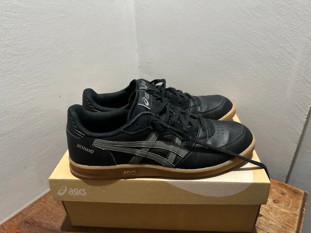 Tênis Asics Skyhand - Foto 4