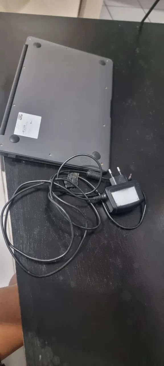 Vende-se notebook para retirada de peças  - Foto 3