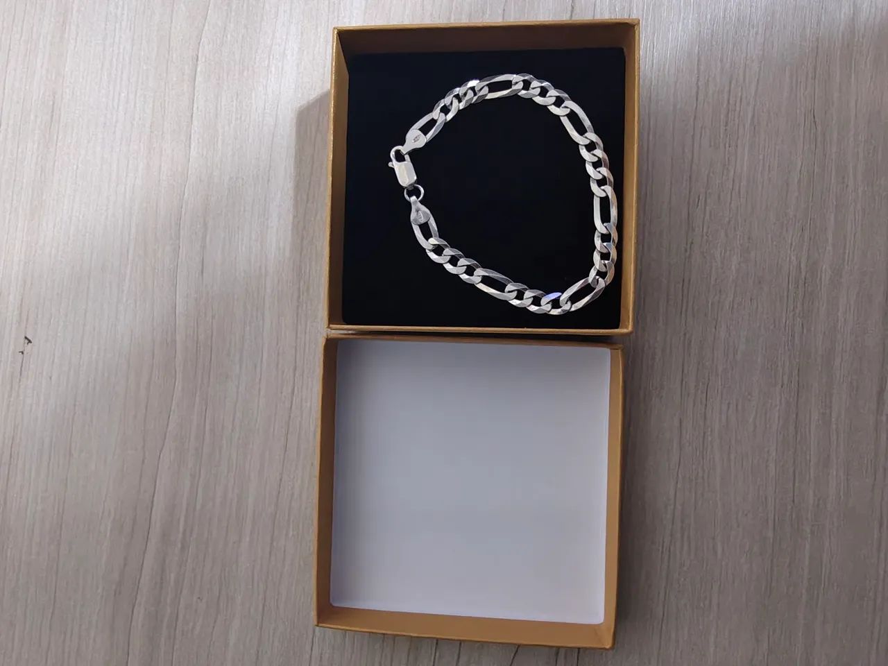 Vendo pulseira de prata grossa - Foto 3