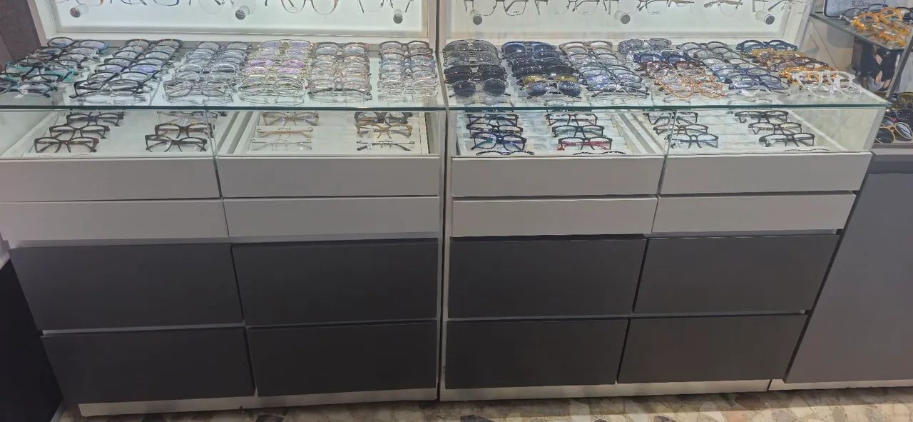 MOBILIÁRIO PARA ÓTICA LOJA COMPLETA PARA TRABALHAR, COM EQUIPAMENTOS E ARMAÇÕES  - Foto 3