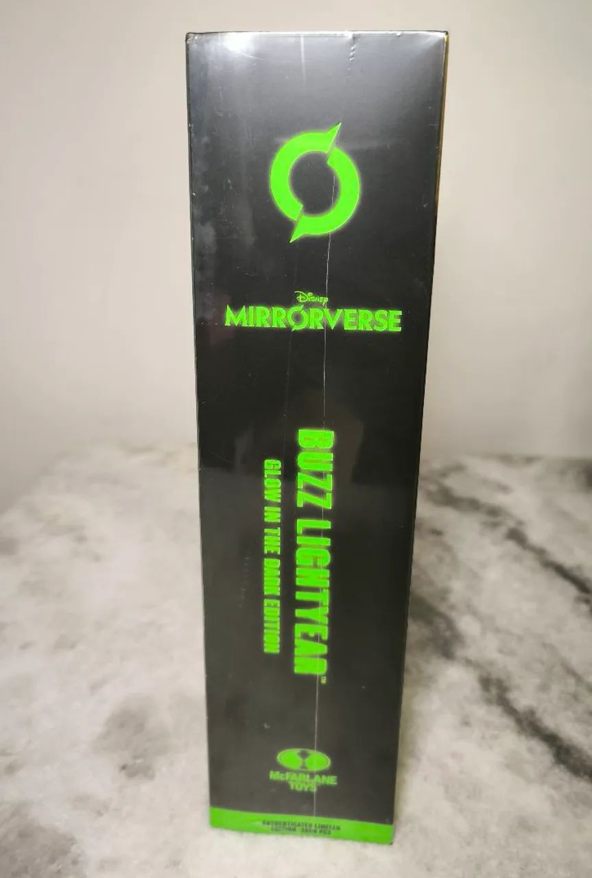 Disney Mirrorverse Buzz Lightyear Mcfarlane original lacrado - Foto 4