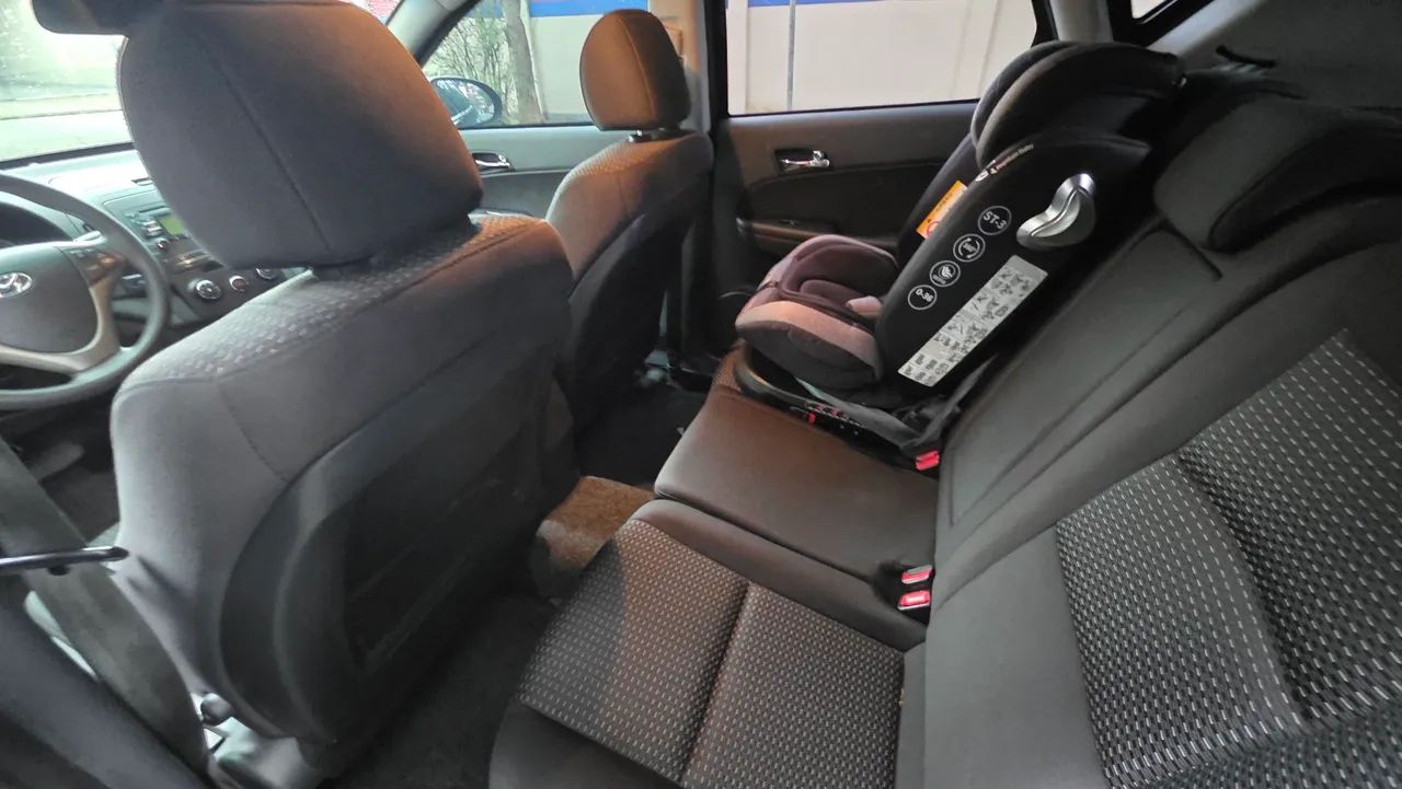 Hyundai i30 2.0 16V 145cv 5p Aut., foto 11 de 11