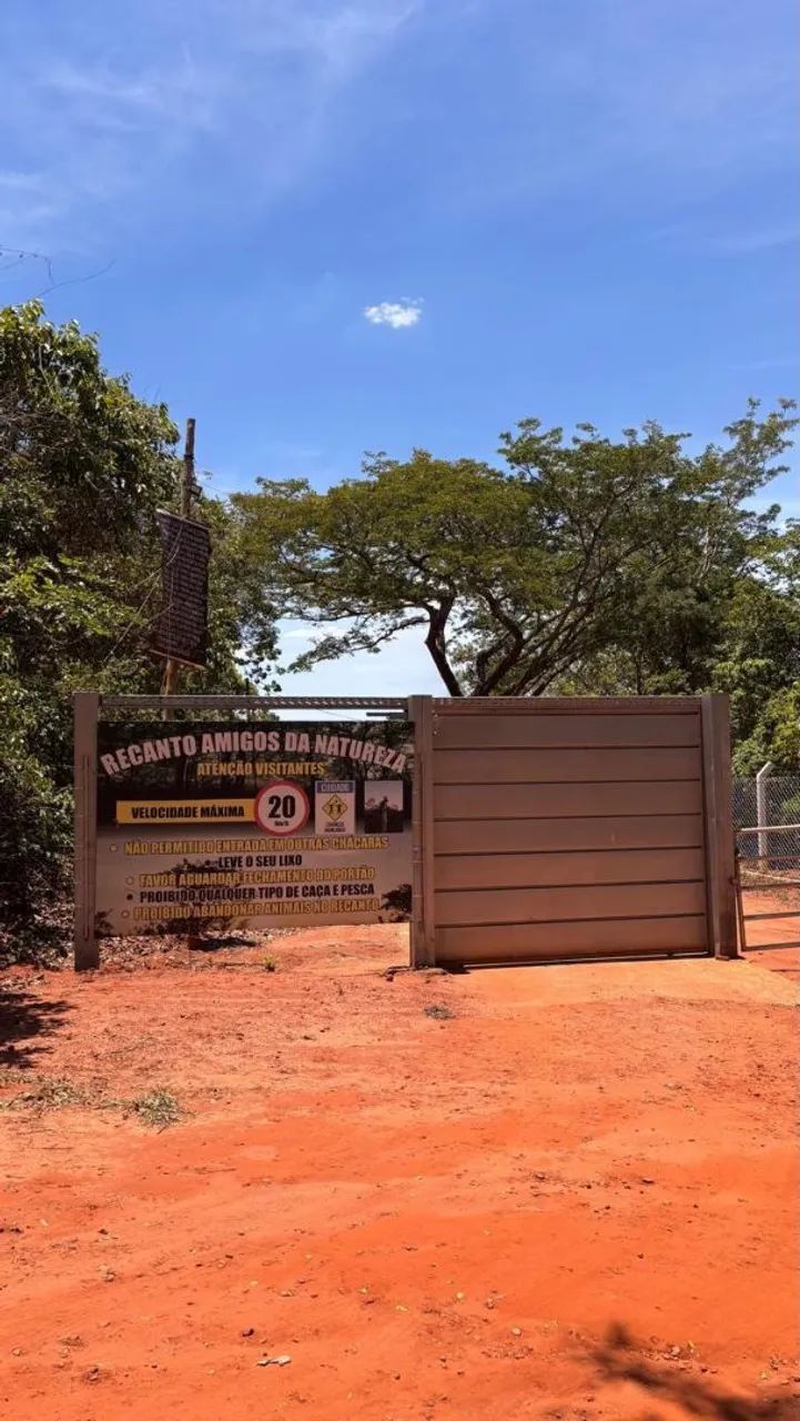 VENDO CHACARA 2000 MTS AGUA E LUZ 