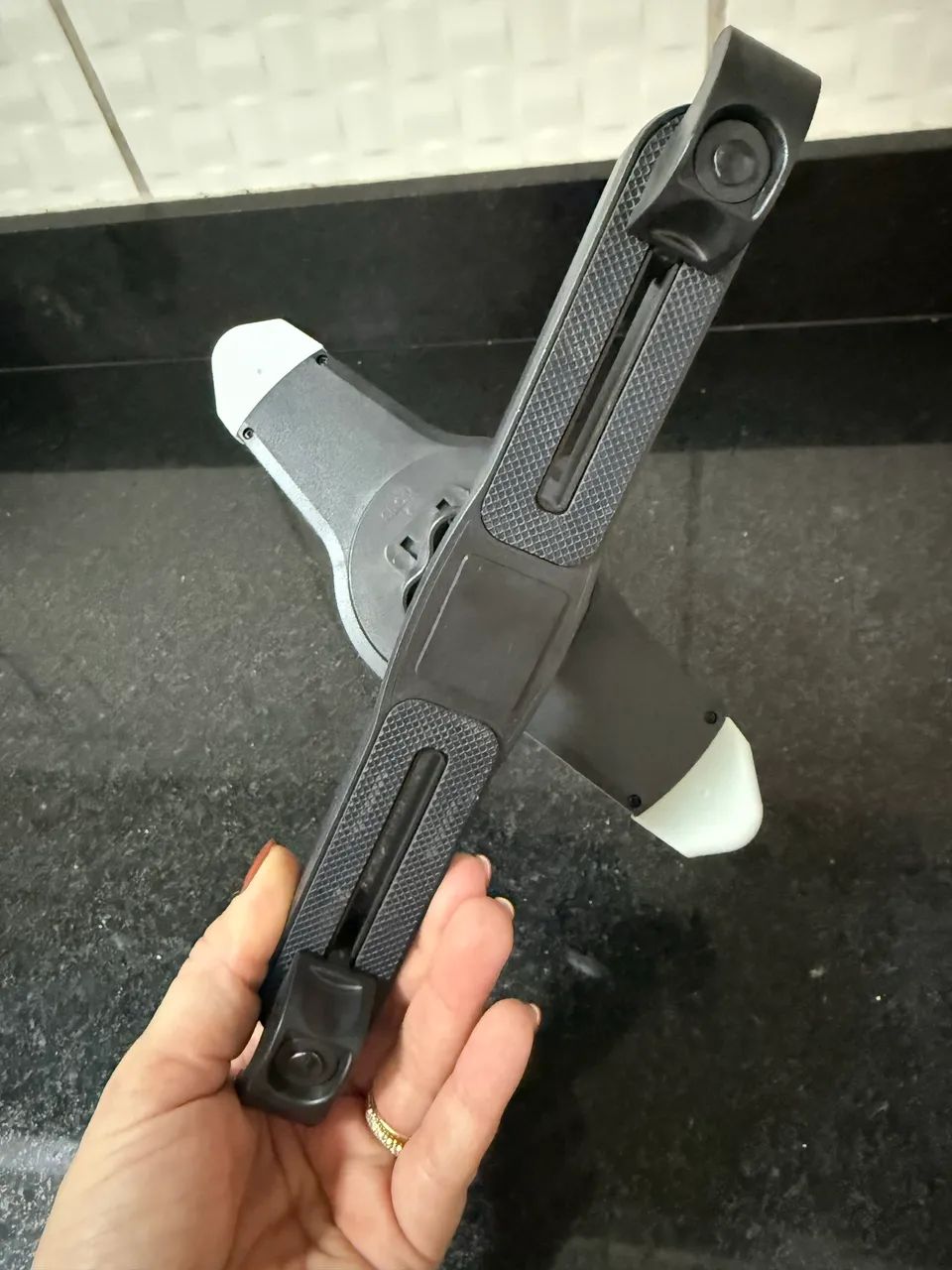 Suporte veicular para tablet 