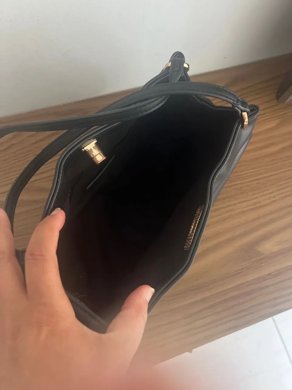 Bolsa Marca Mindse7 C&A - tamanho 29X16 - Foto 4
