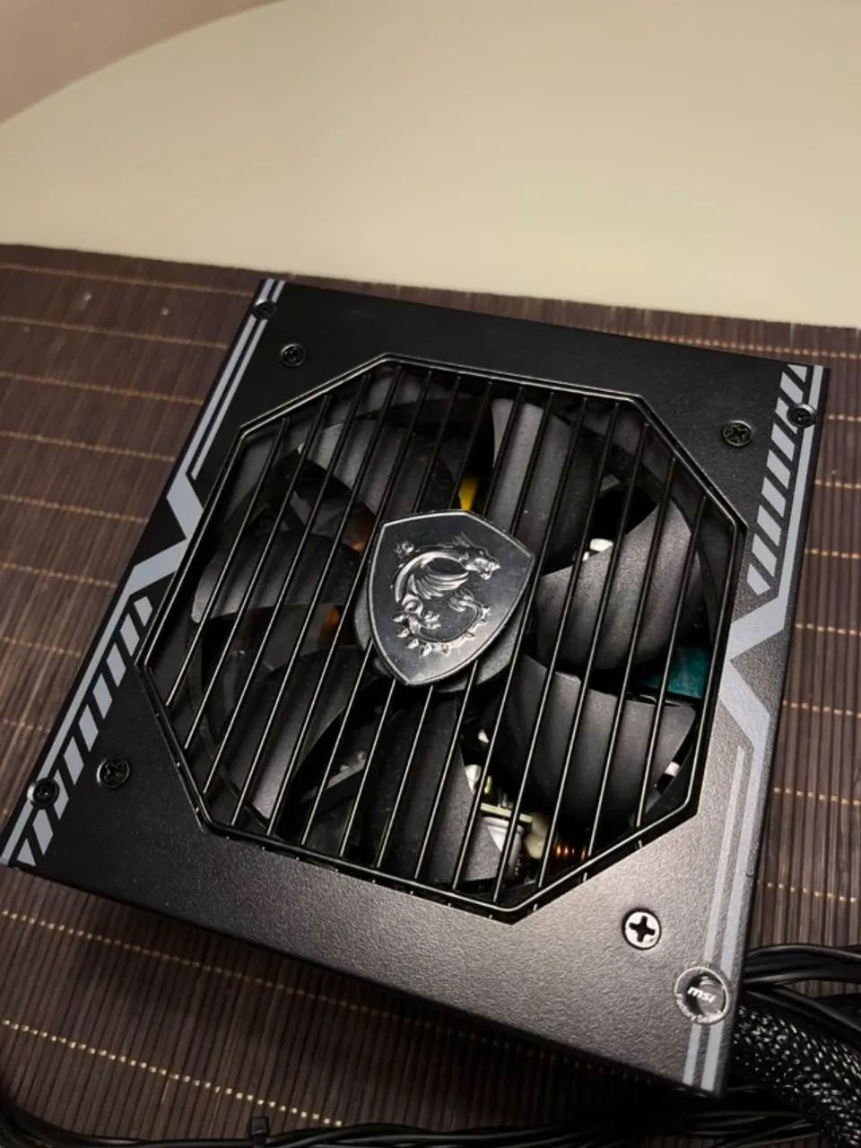 Fonte MSi MAG 550w 80plus - Foto 3