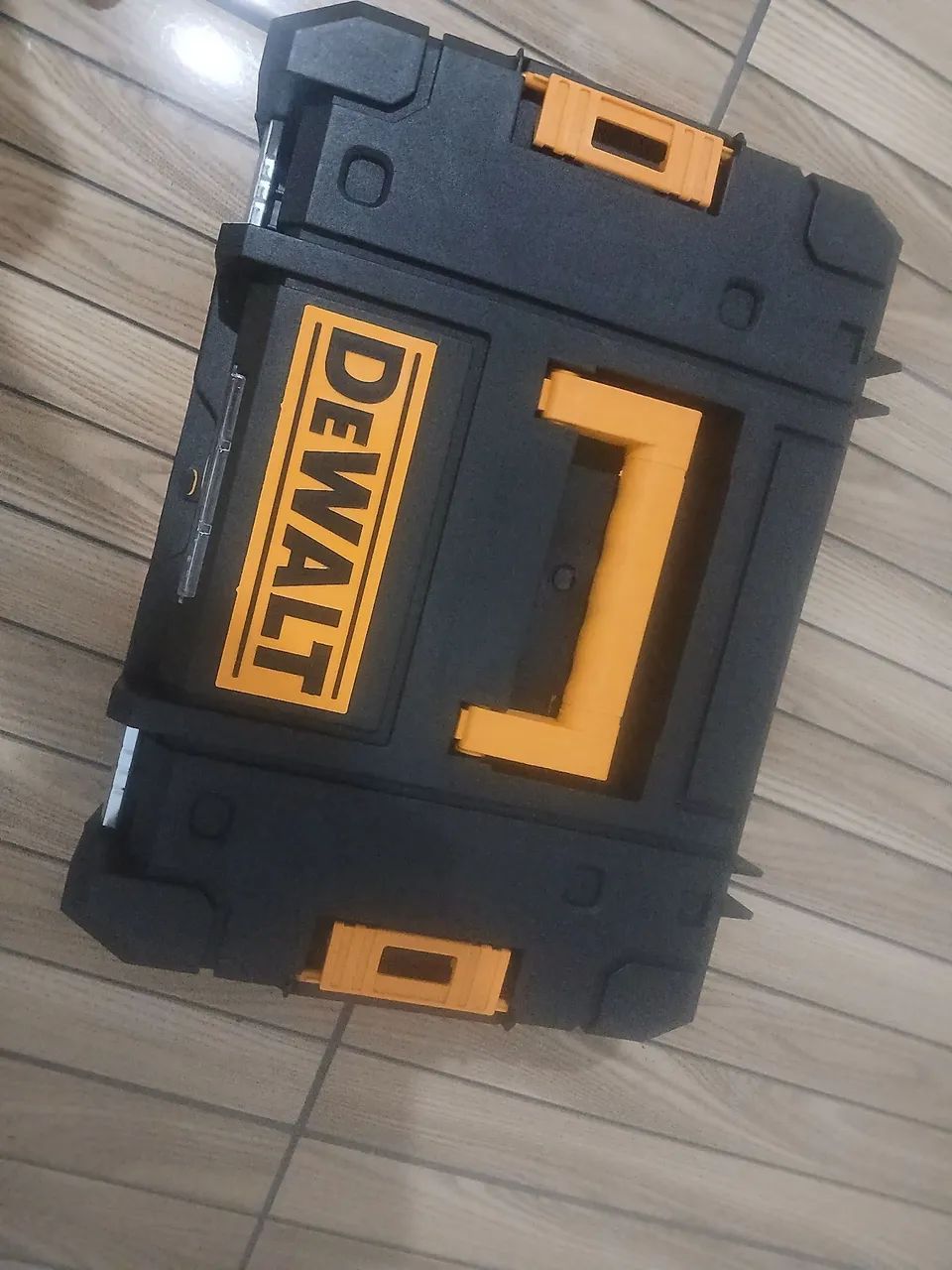 Vendo kit dewalt novo ORIGINAL!!! BARATO!!!