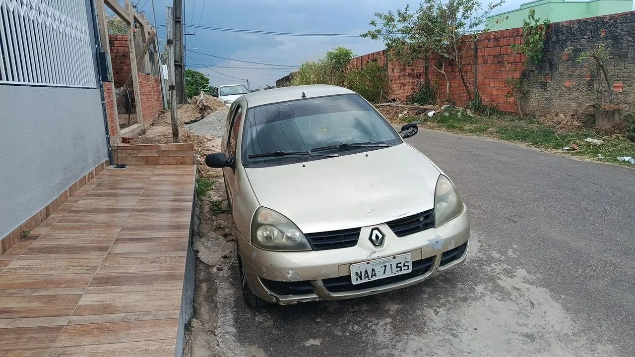 Renault Clio Hi-flex 1.0 16V 3P 2011 - Foto 2