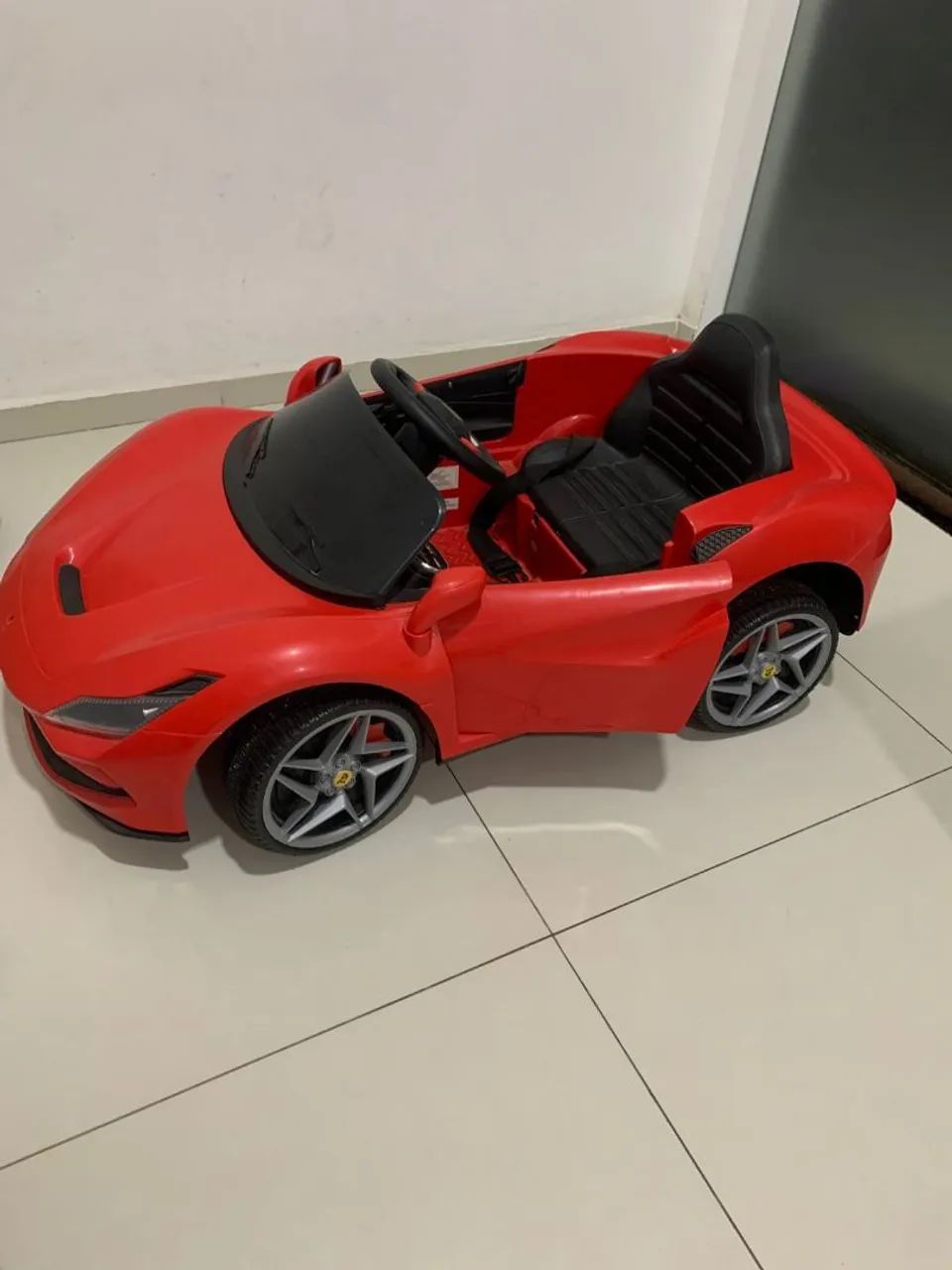 Carro elétrico com controle