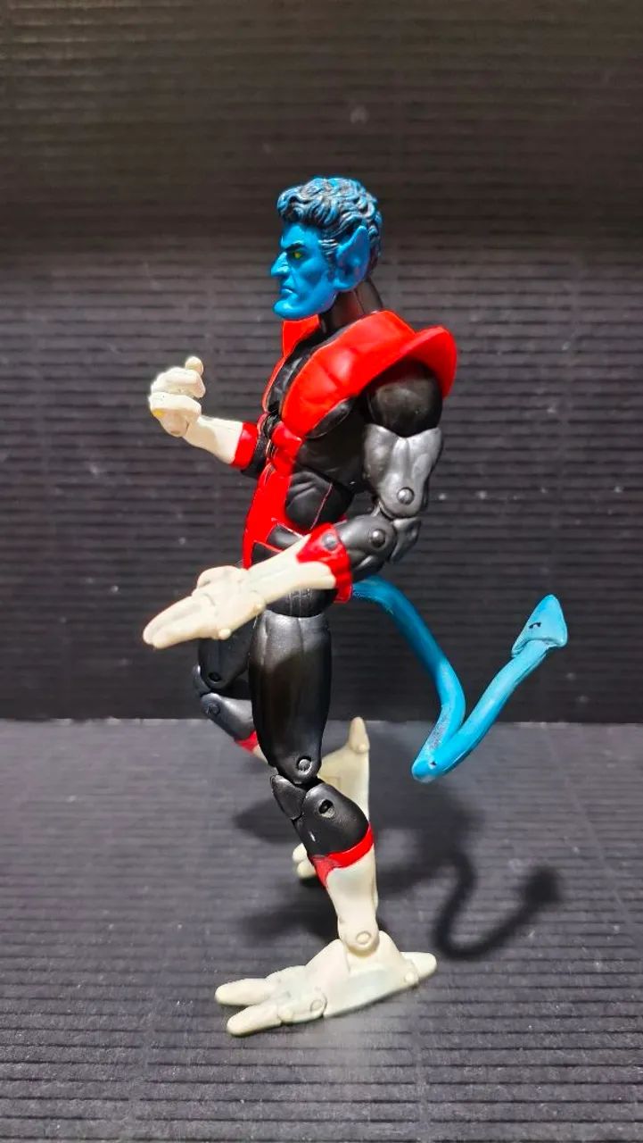 Noturno Marvel Legends TOY BIZ  - Foto 2