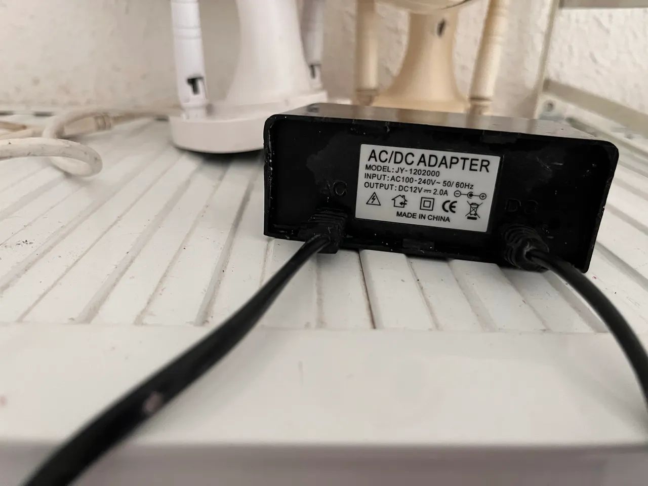 Câmera espiã e grades reforçadas  - Foto 5