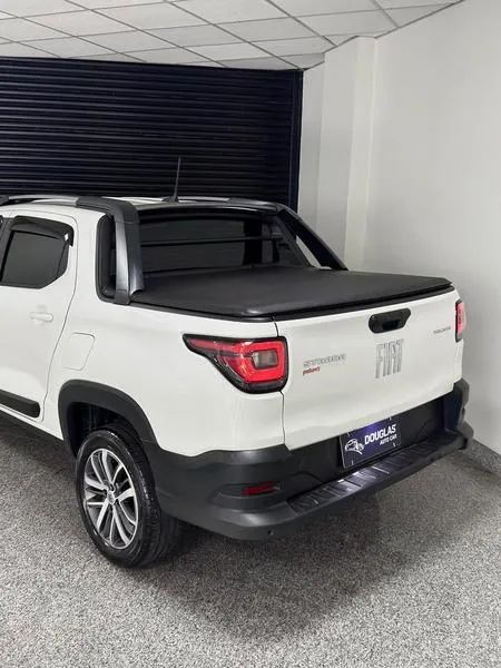 Fiat Strada Volcano 1.3 Flex 8V CD 2025 - Foto 5