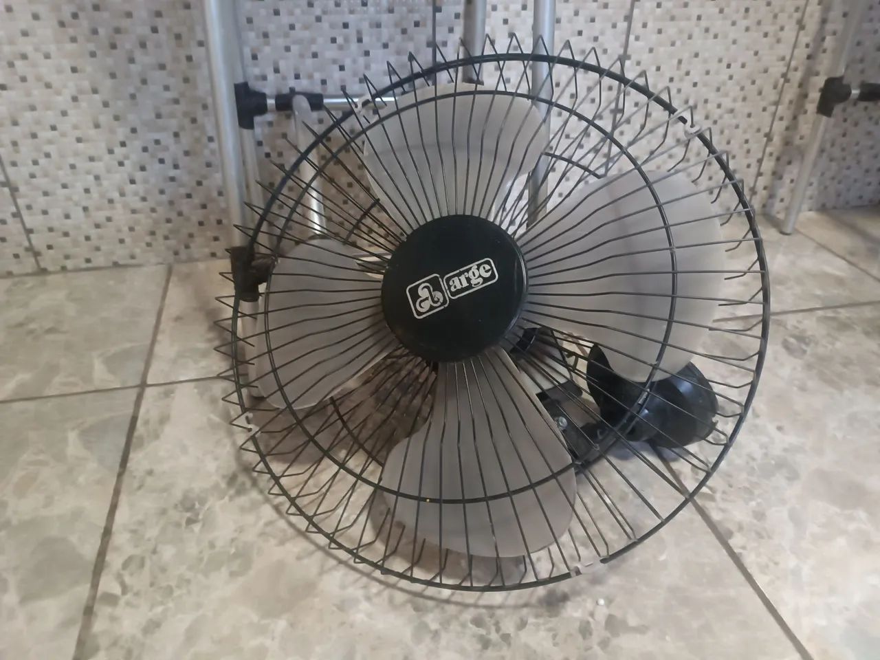 Ventilador de parede  - Foto 3