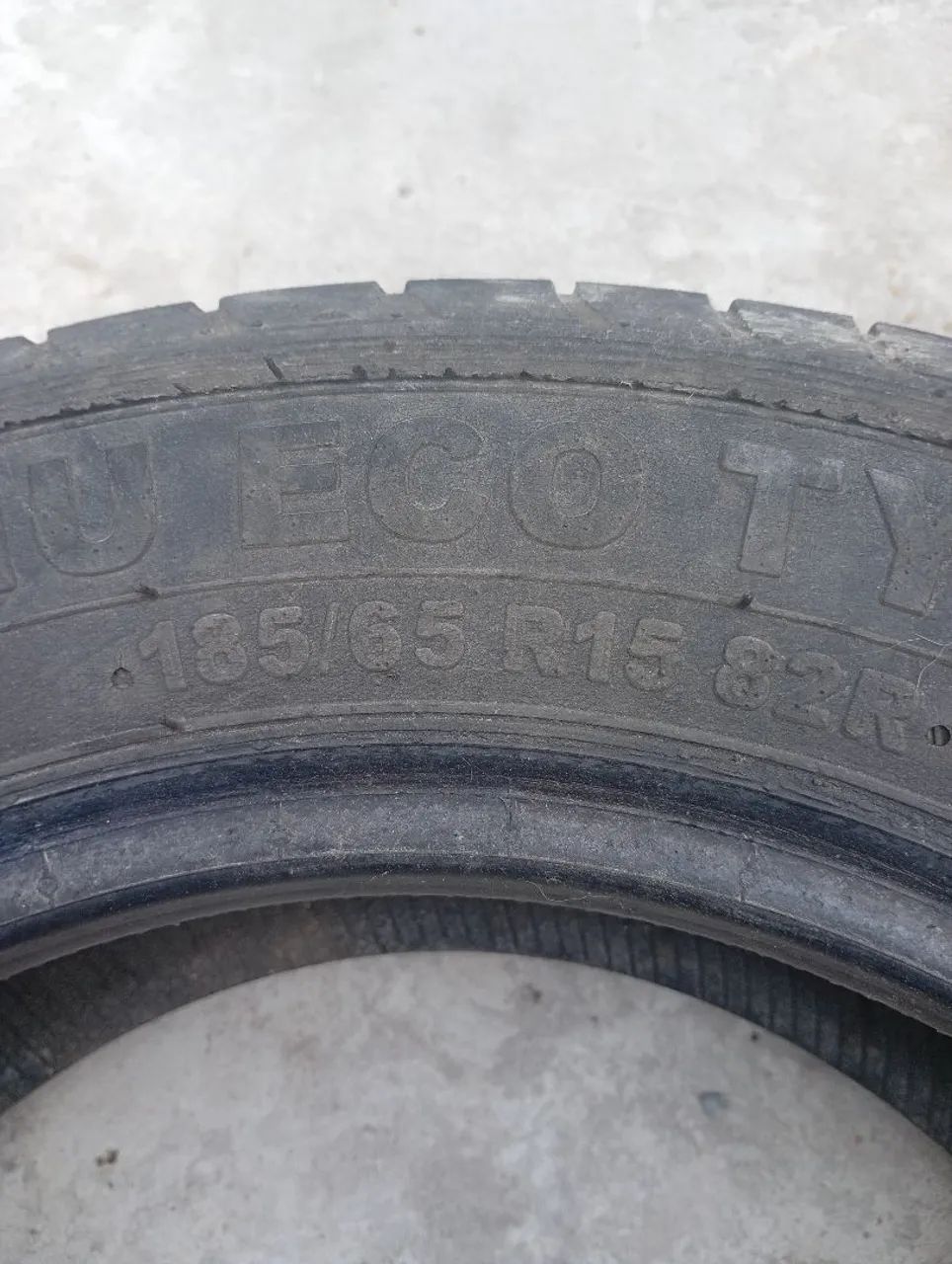 Vendo pneu 15  - Foto 3