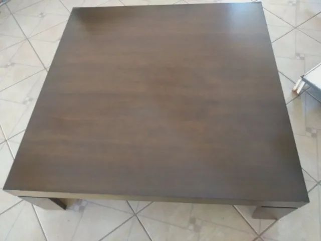 Vendo Mesa de Centro de Imbuia 