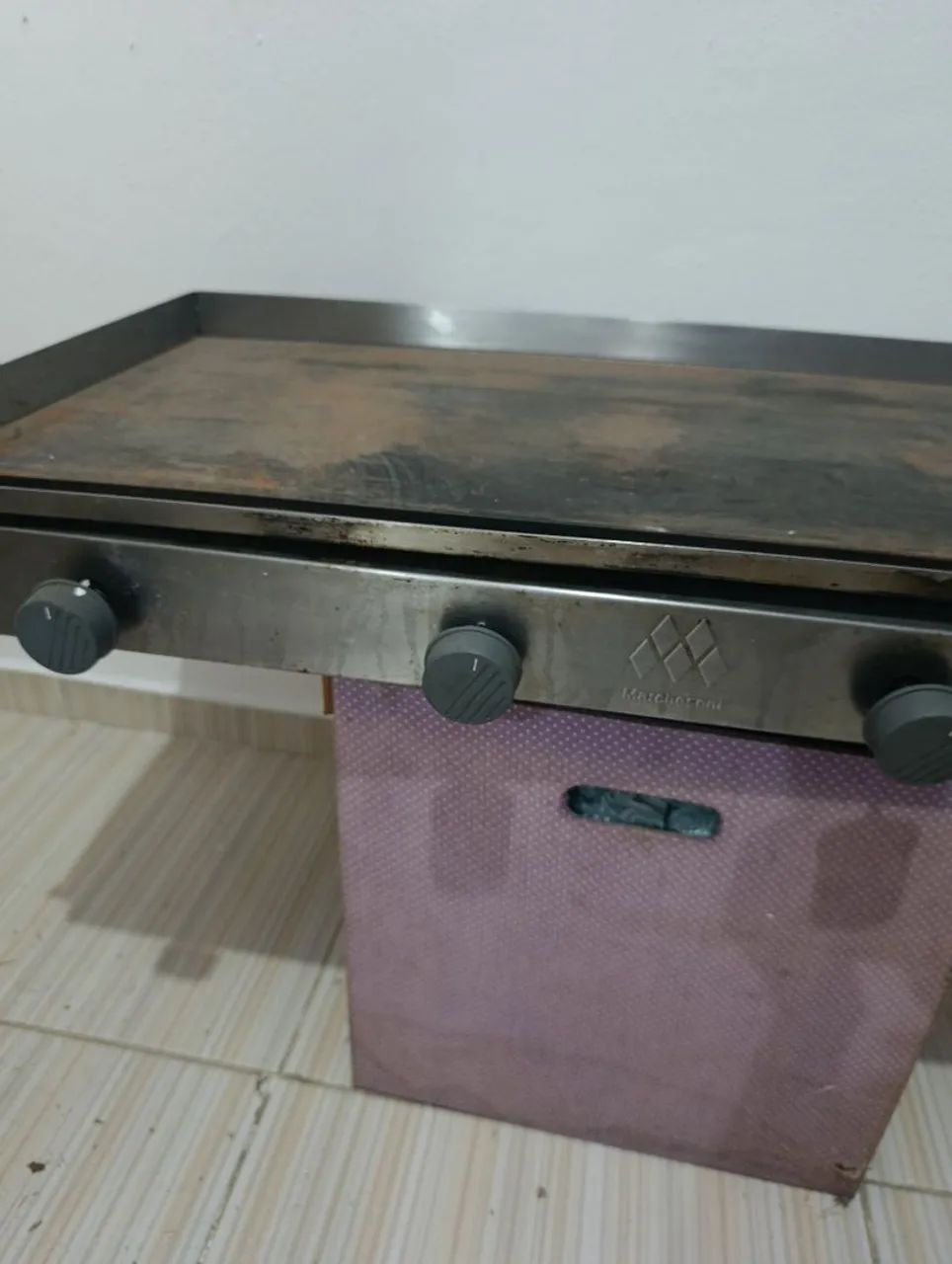 Chapa de Lanche e  Bifeteira a Gás 80 x 42 Cm  Marchesoni 3 Queimadores - Foto 5