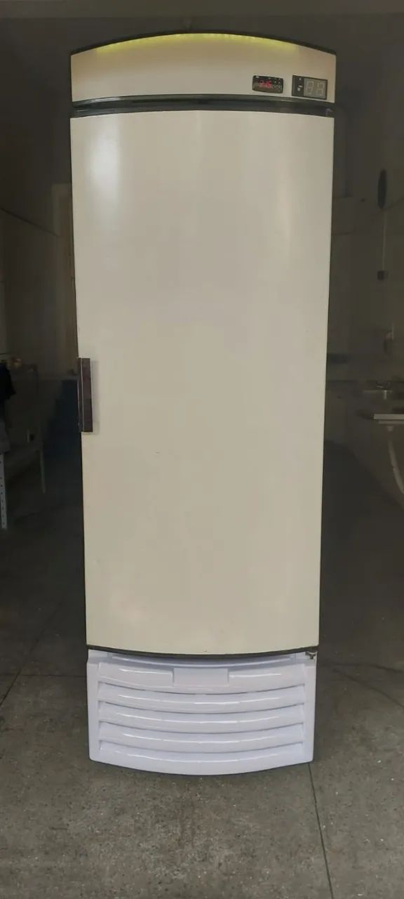 Freezer Vertical Metalfrio 497L - Ótimo Estado
