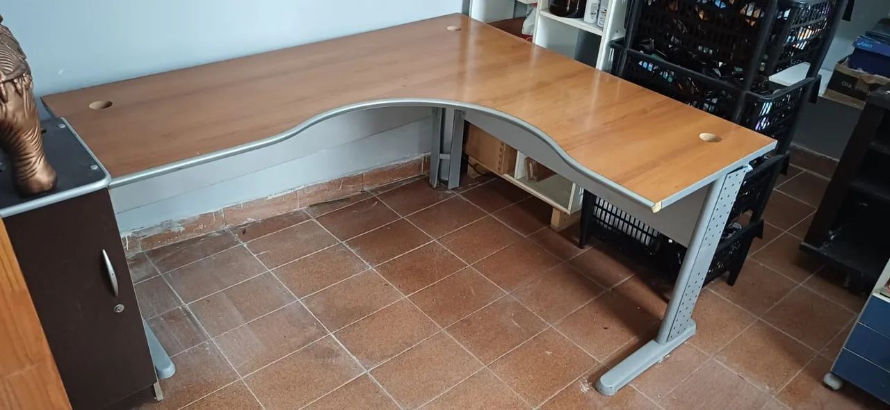 Mesa de escritório em L - Foto 3