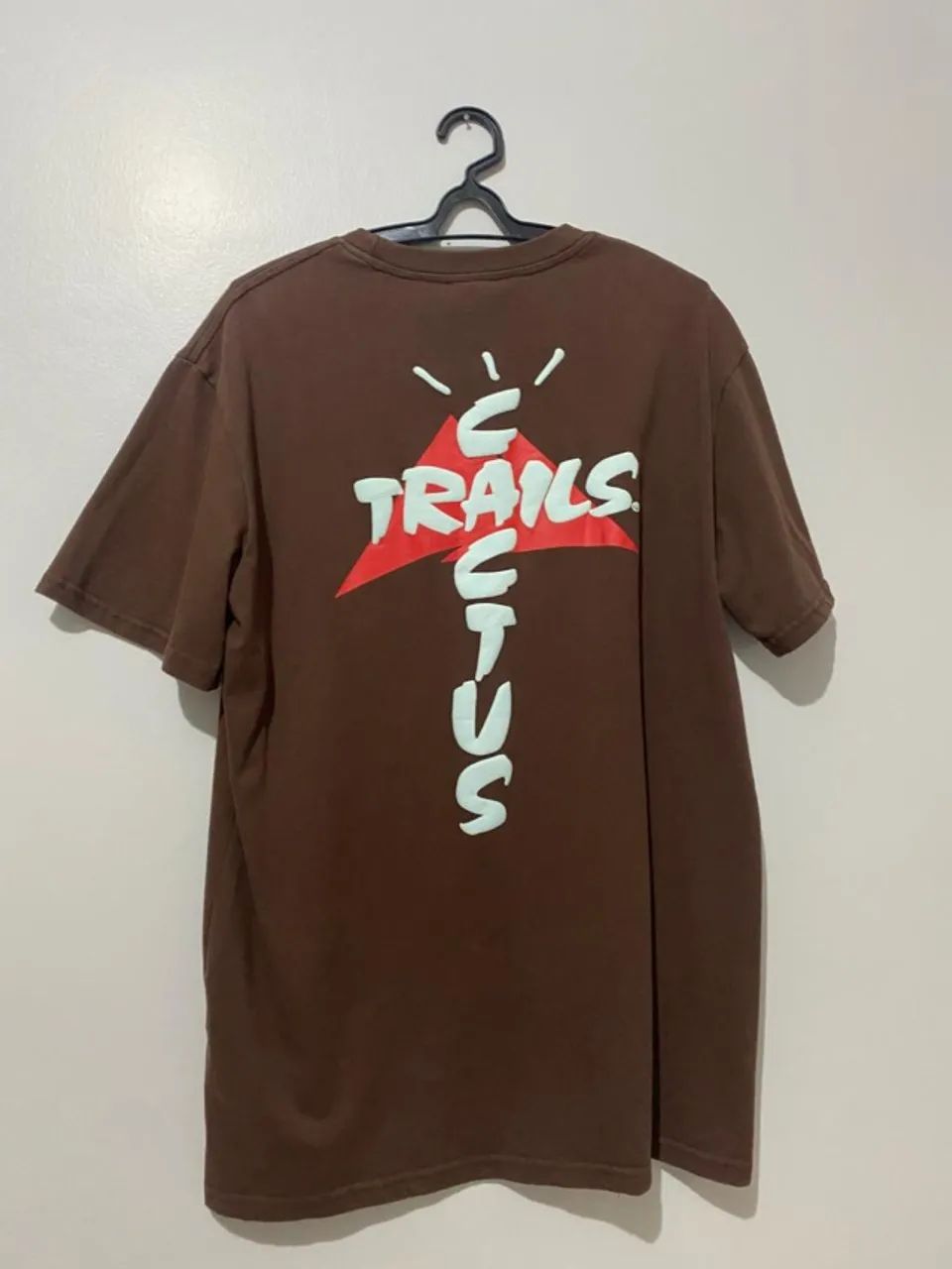 Travis Scott Cactus Trails Assn T-shirt Marrom  - Foto 3