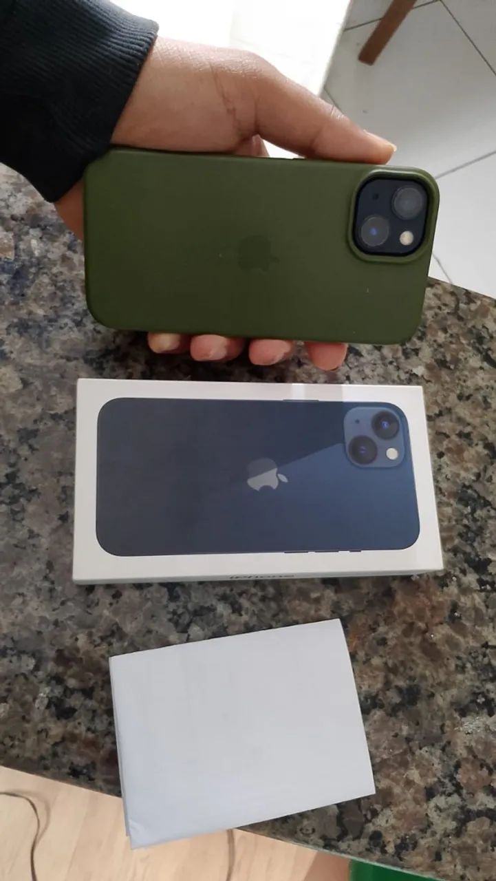 iPhone 13