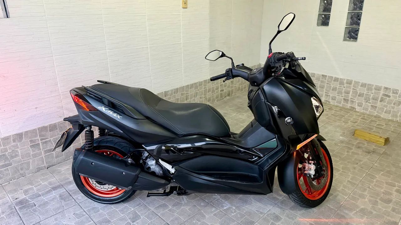 XMAX 250 ABS 2022 - Foto 3