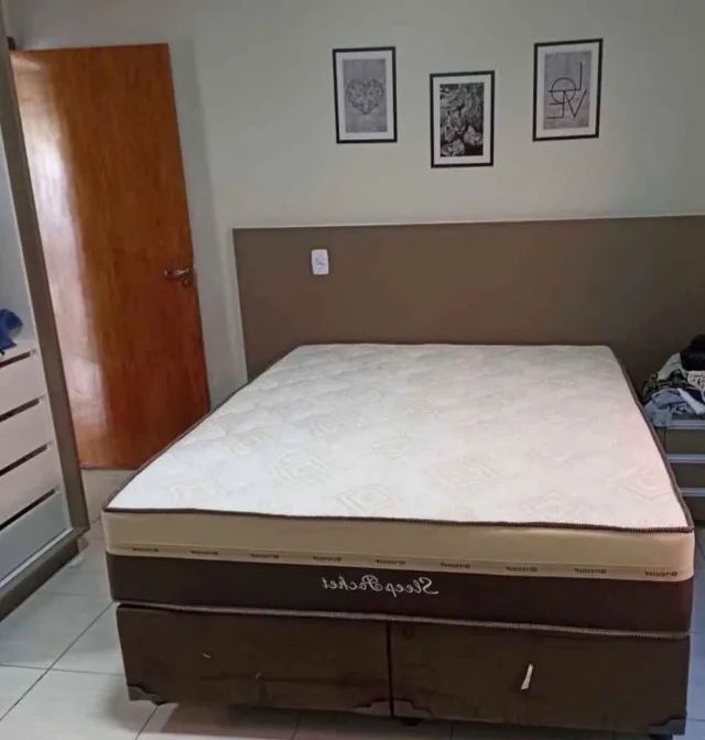 Cama box casal com molas apart
