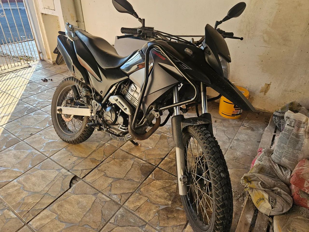 XRE 300 - Foto 3