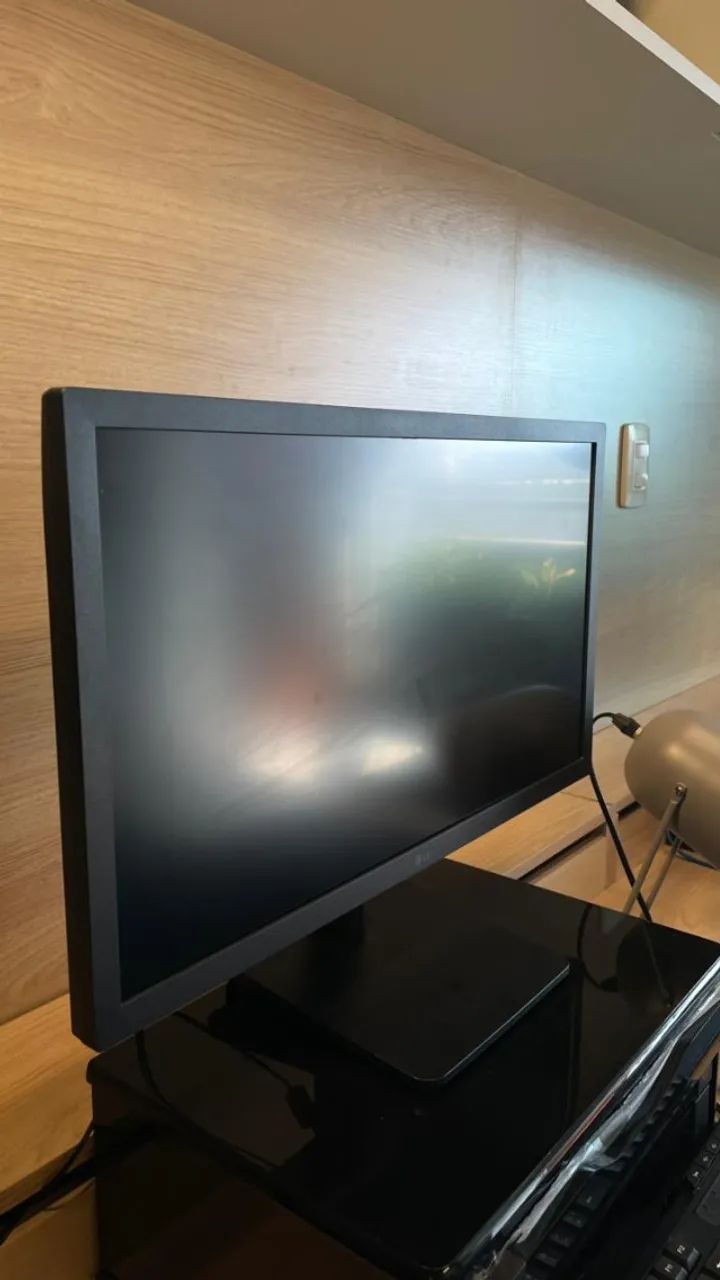 Monitor Gamer LG 21,5'' - excelente estado - Foto 3
