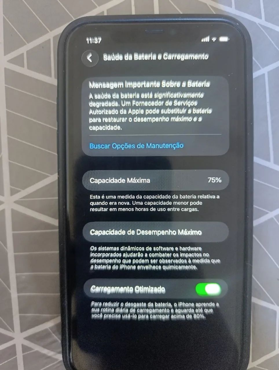 iPhone 11 64 gb bateria 75% original  - Foto 3