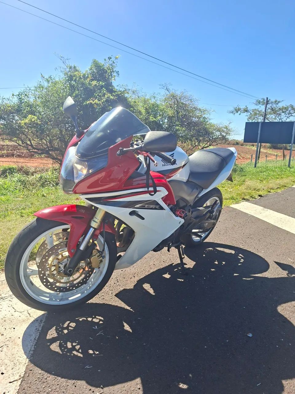 Cbr 600f  - Foto 3