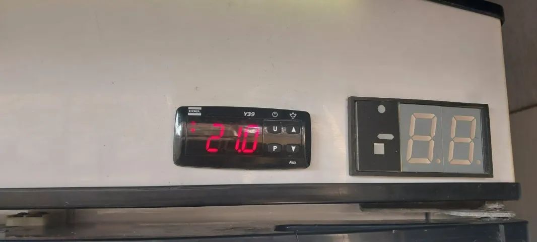 Freezer Vertical Metalfrio 497L - Ótimo Estado - Foto 3