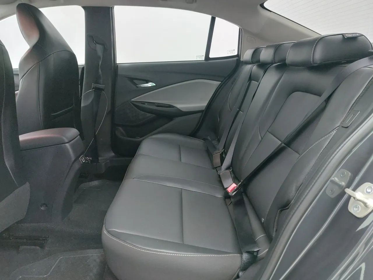 Chevrolet Onix Sedan Plus Premier 1.0 12V TB Flex Aut. 4P, foto 17 de 18