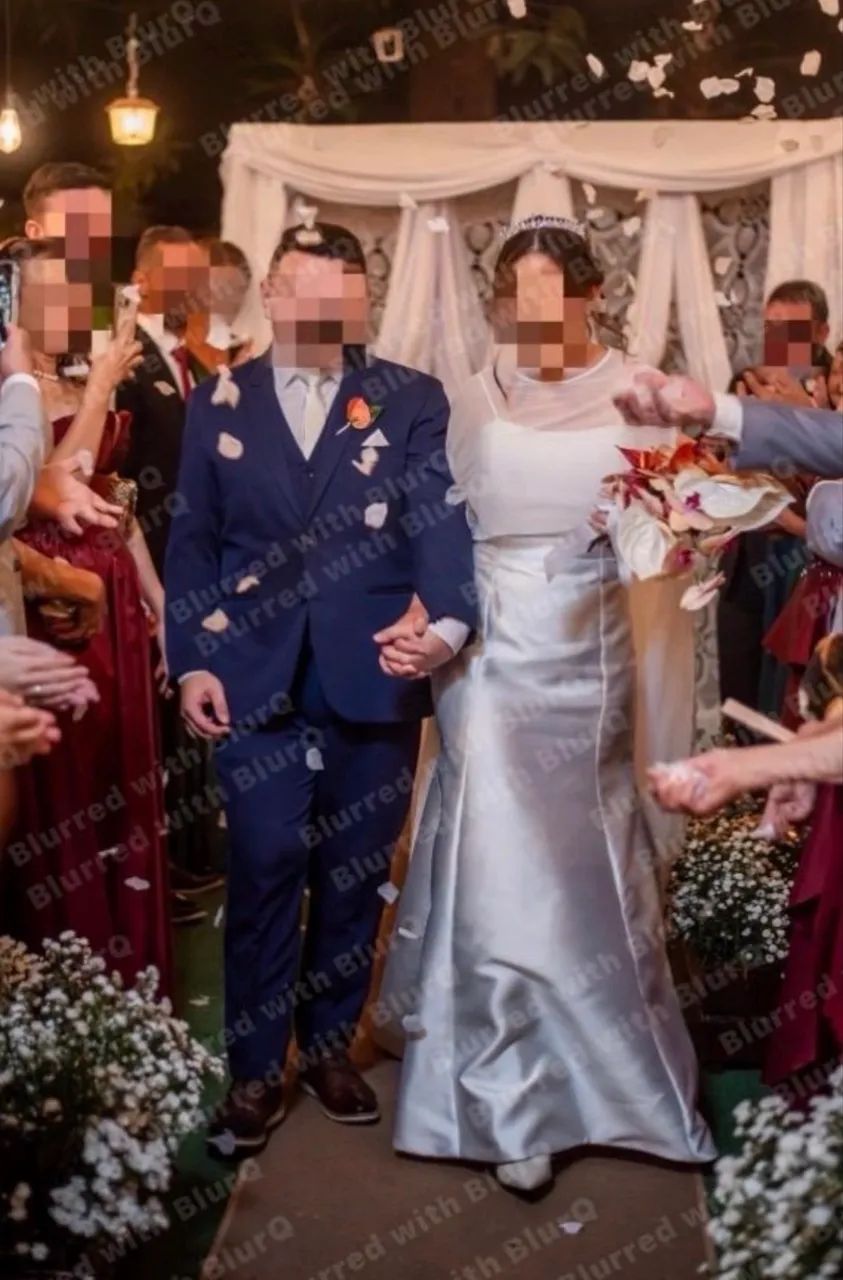 Vestido de Noiva Off white com capa removível  - Foto 4
