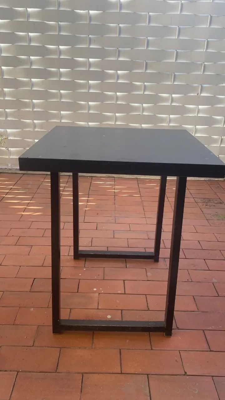 Mesa com 4 cadeiras de madeira preta *42 - Foto 5