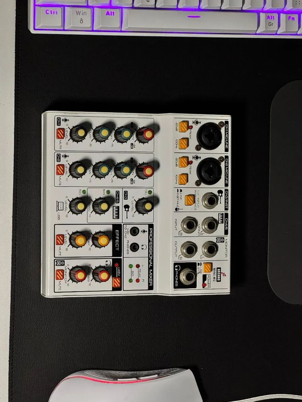 Mesa de Som Arcano Mini M2<br>USB, Bluetooth, Efeitos e 4 Canais. - Foto 3