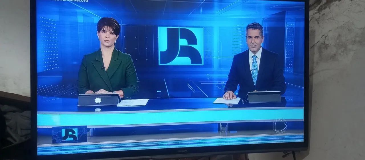Tv 46 polegadas  - Foto 6
