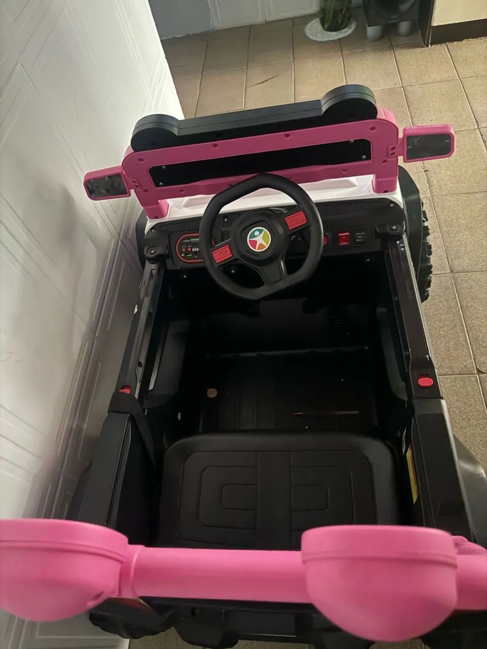 Carrinho elétrico com controle remoto 