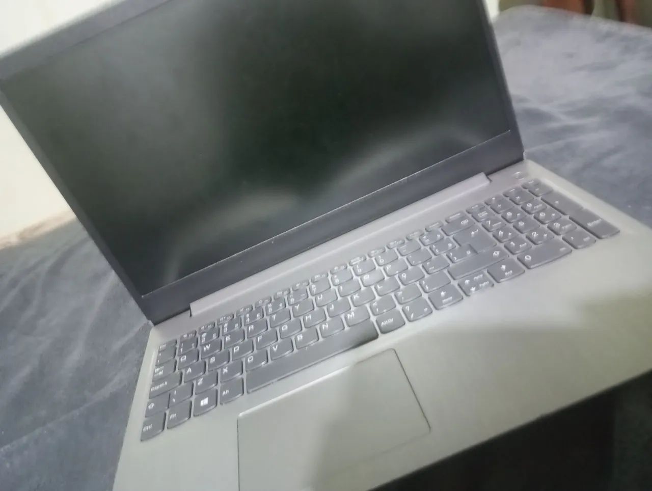 VENDO NOTEBOOK IDEAPAD 3