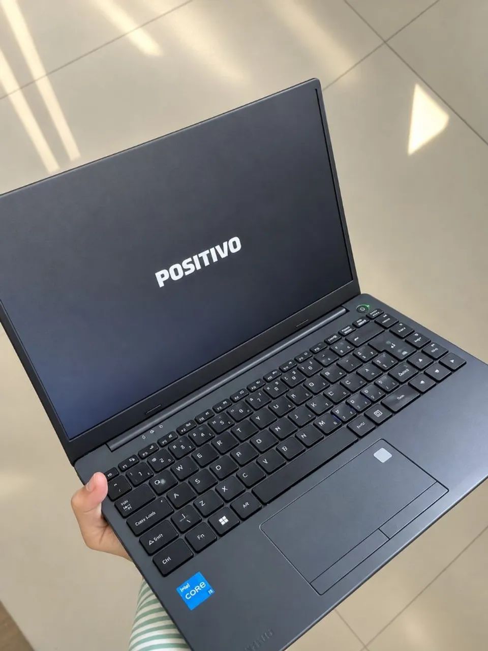 Notebook Positivo - Semi Novo | Apenas 2 meses de uso