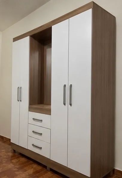 guarda roupa solteiro semi novo