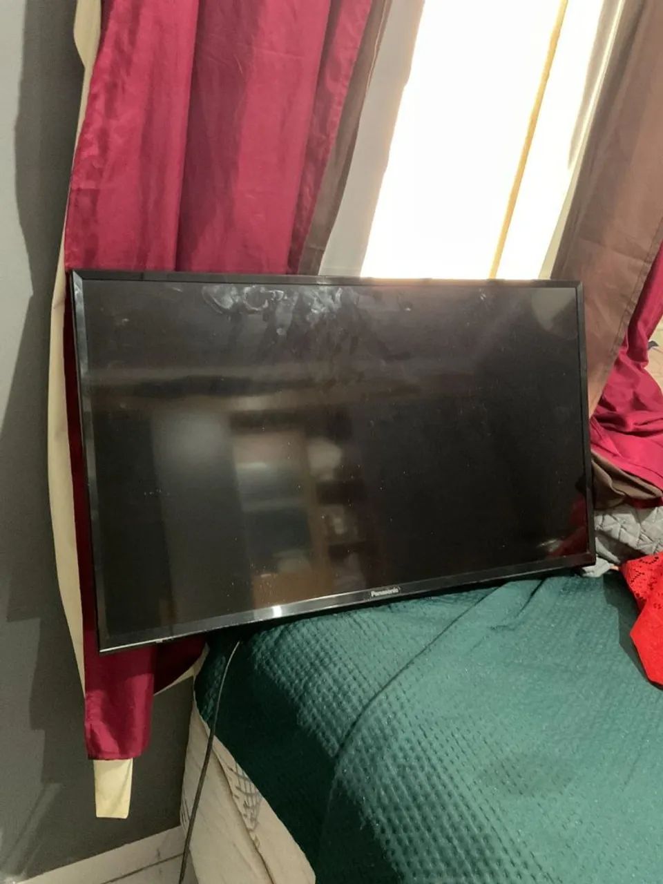 Vende-tv Panasonic pequena smart