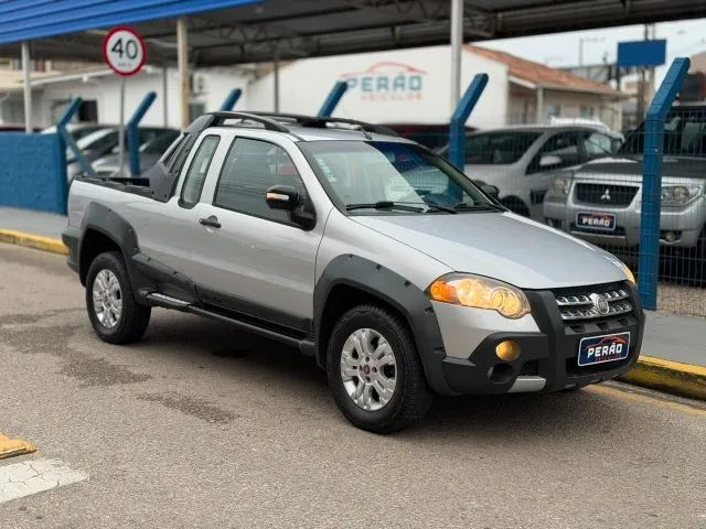 Fiat Strada Adventure 1.8/ 1.8 Locker Flex CE 2012