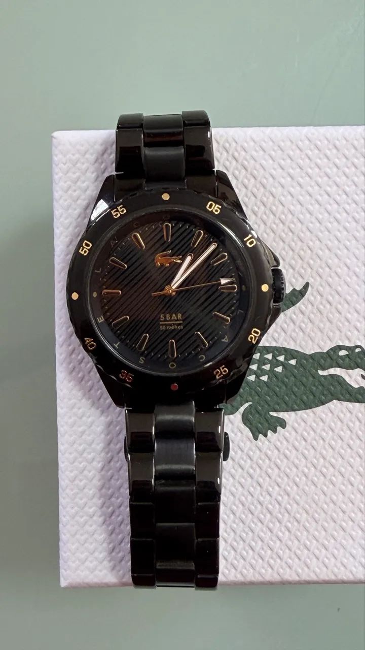 Relógio feminino Lacoste