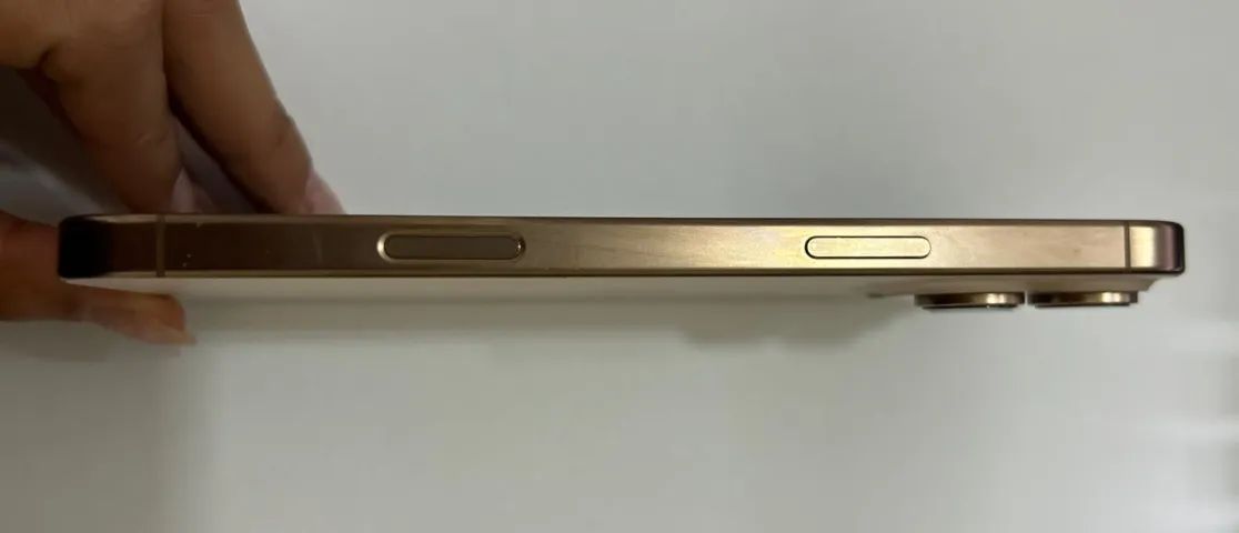iPhone 16 pro max - Foto 5