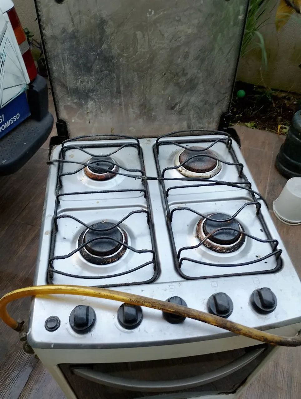 Fogão Eletrolux 4 bocas com acendedor automático  - Foto 3