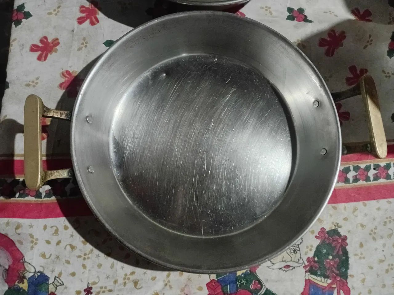 Frigideira de alças de cobre