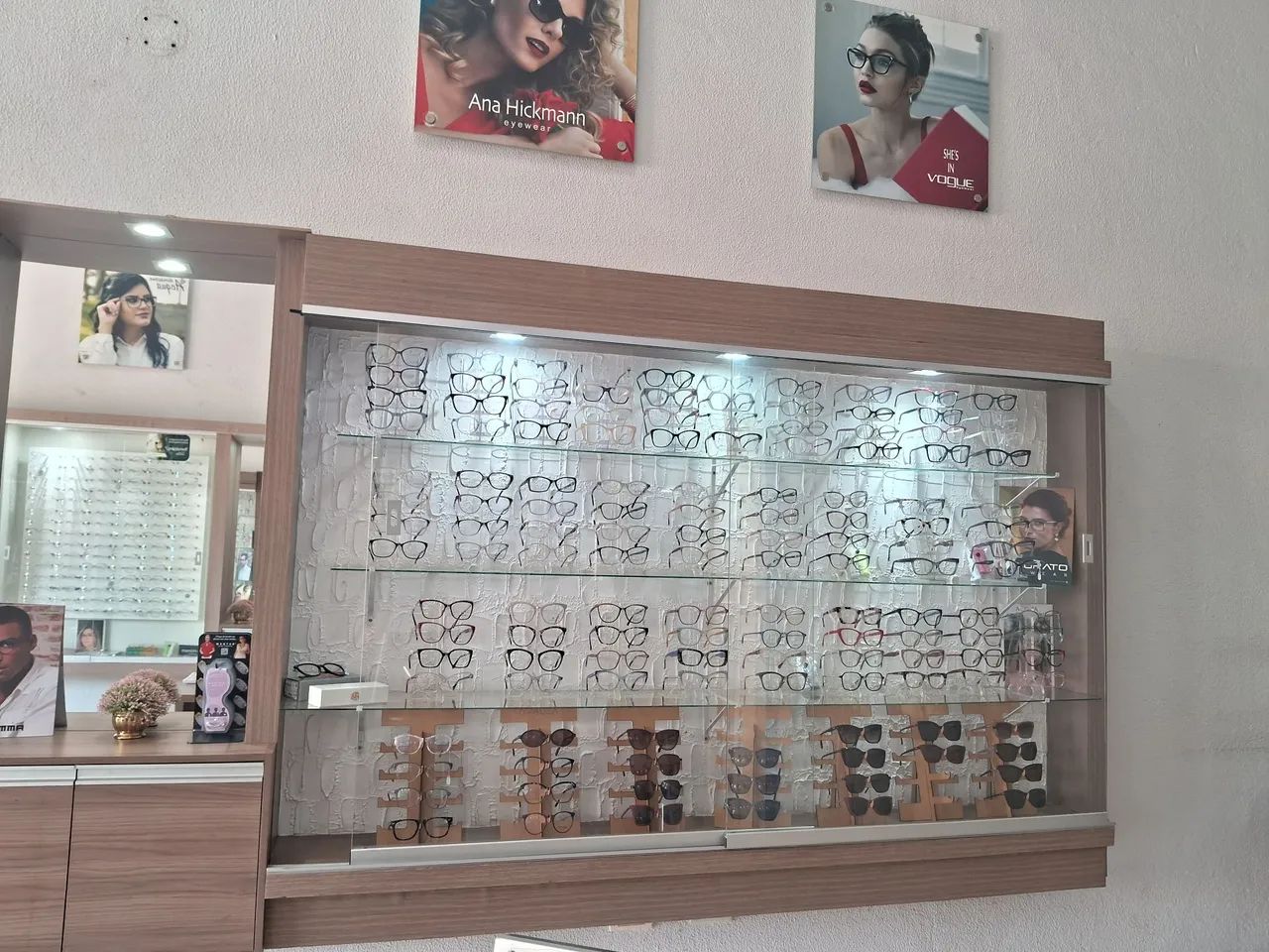 Vendo vitrines para ótica  - Foto 3